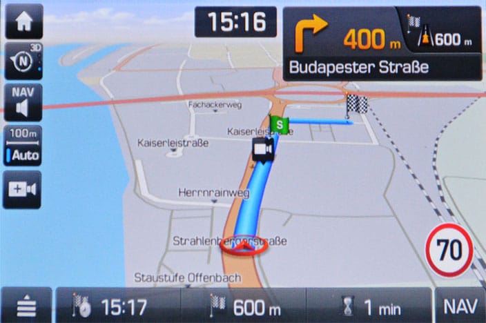 Live Services on navigation screen