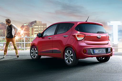 Side rear view of i10 with brake lamps on