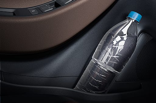 Water bottle stored in the door storage system