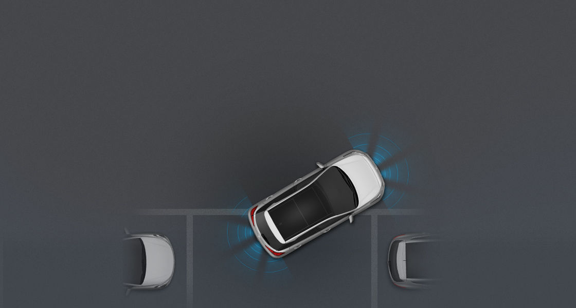 Top view of white i20 parallel parking with front and rear parking assist system