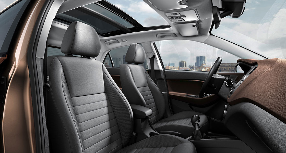 Panoramic view of front seats interior from the passenger's viewpoint