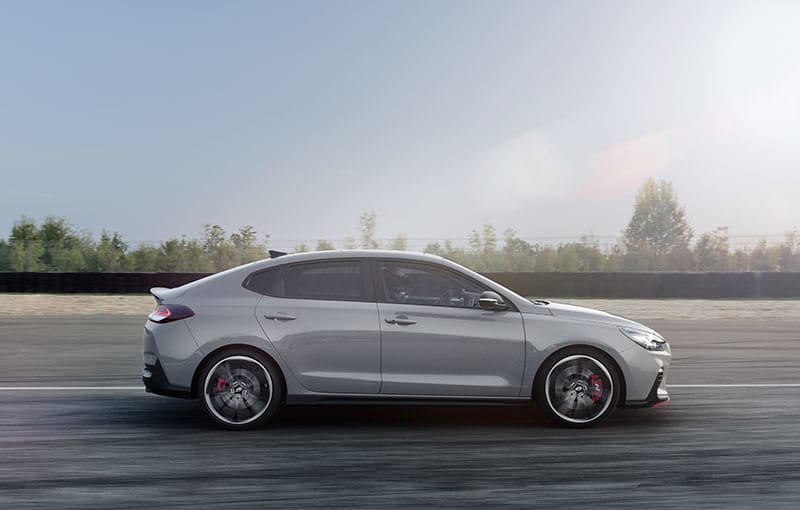 i30 Fastback N side