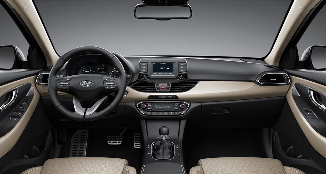 منظر أمامي للتصميم الداخلي البيج بدرجتين