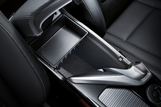 Floor console opened