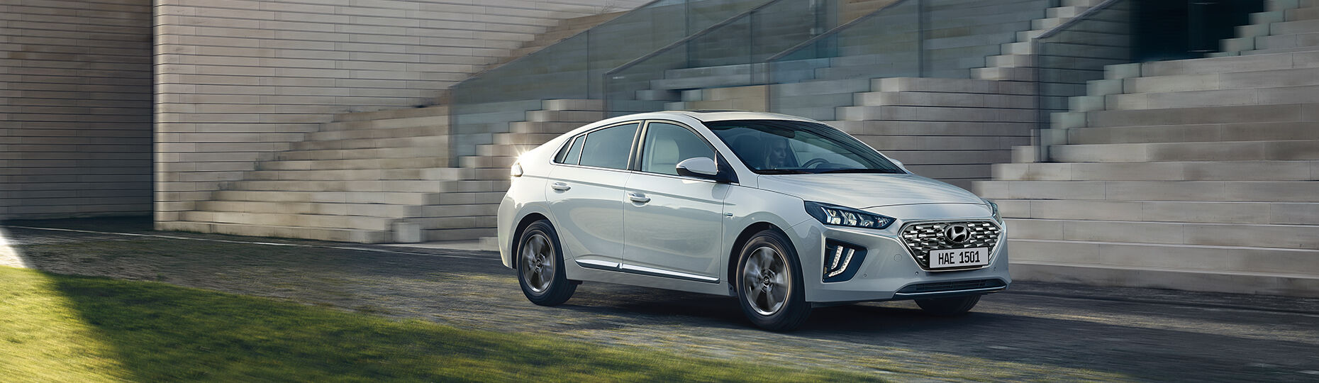 IONIQ plug-in hybrid key visual