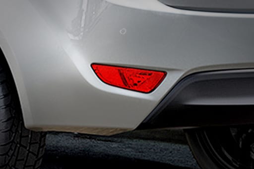 Closer view of rear fog lamp