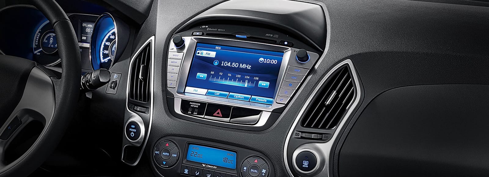 Center fascia with multimedia screen on