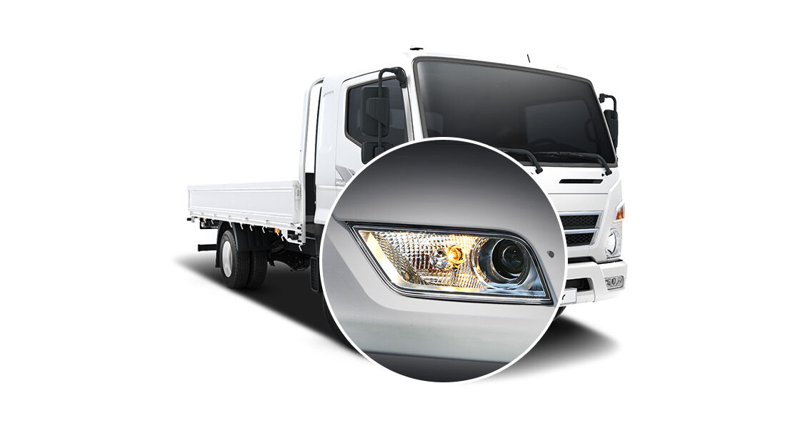 Closer view of right side projection fog lamp