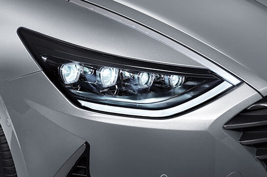 2023 Sonata LED headlamps (Projection type) / Daytime running light (LED)