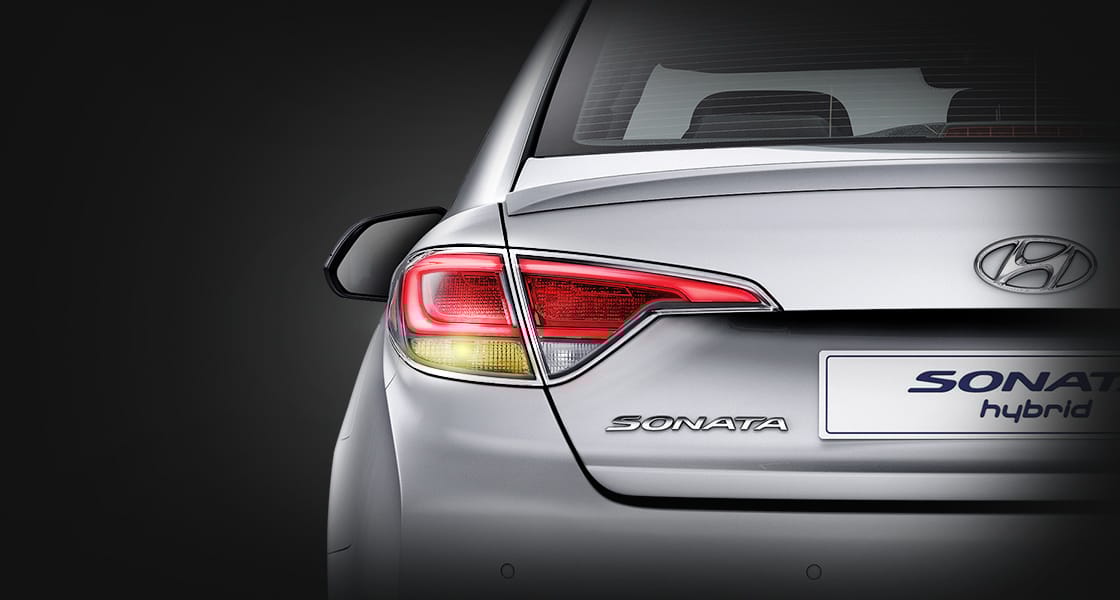 Closer view of left side LED rear combination lamp