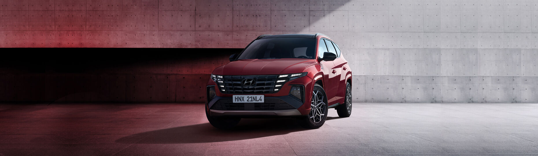 The all-new TUCSON highlights key visual