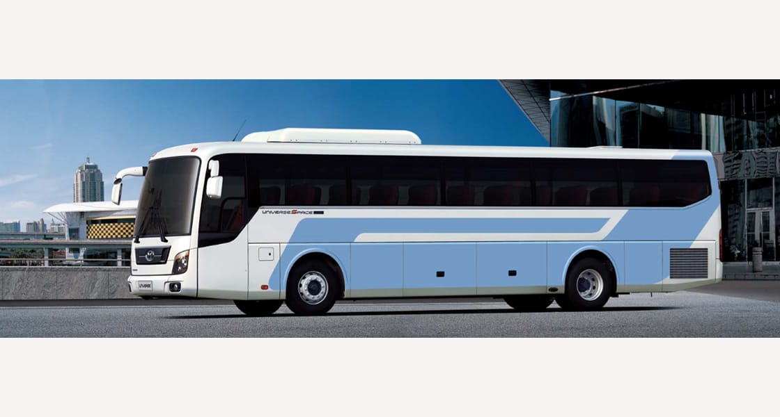 Universe : Exterior | Heavy Duty Luxury Bus | Hyundai Ethiopia