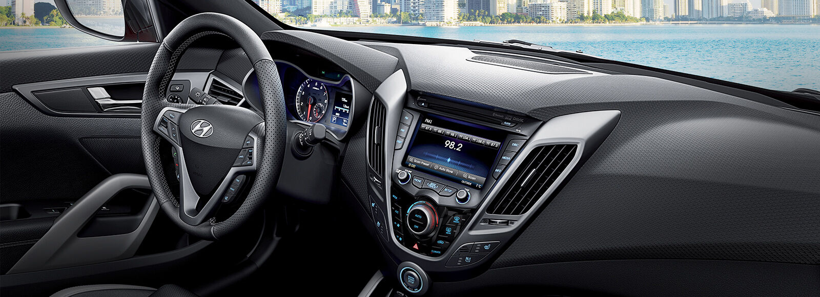 Hyundai Veloster Turbo interior - Find a Car | Hyundai
