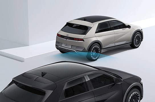 Safe Exit Assist (SEA) ระบบป้องกันการออกจากรถ ขณะมีรถแล่นจากด้านข้าง