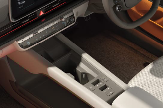 Bridge-type Center Console