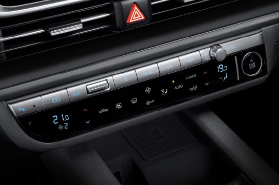 Dual-zone Full Automatic Air Conditioning