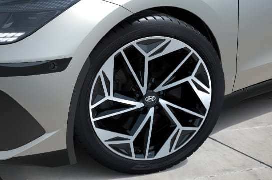 20-inch alloy wheels