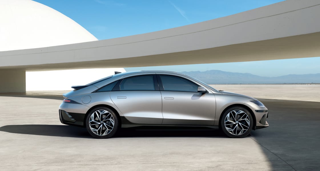 IONIQ 6