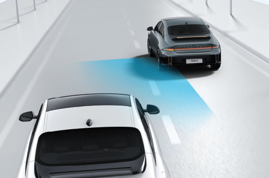 Blind-spot Collision-avoidance Assist (BCA)* ระบบเตือนและควบคุมพวงมาลัยเมื่อมีรถอยู่ในจุดอับสายตา