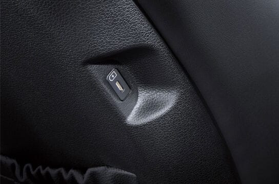 ช่องชาร์จไฟแบบ USB-C​