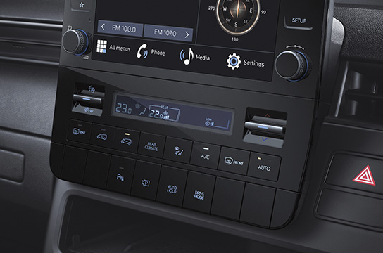 Auto A/C (Front & Rear)