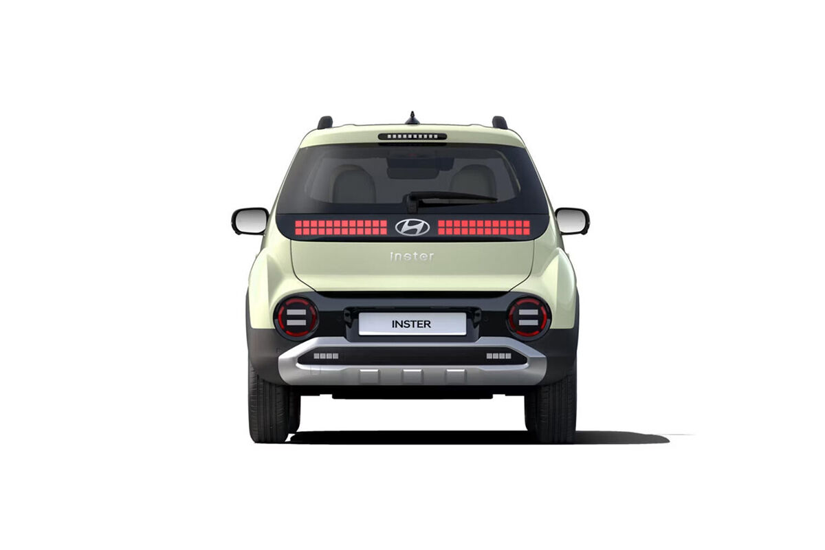 Hyundai_INSTER_2024_Exterior_SHOT03_Rear