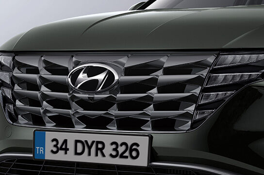 Tucson Silver paint radiator grille