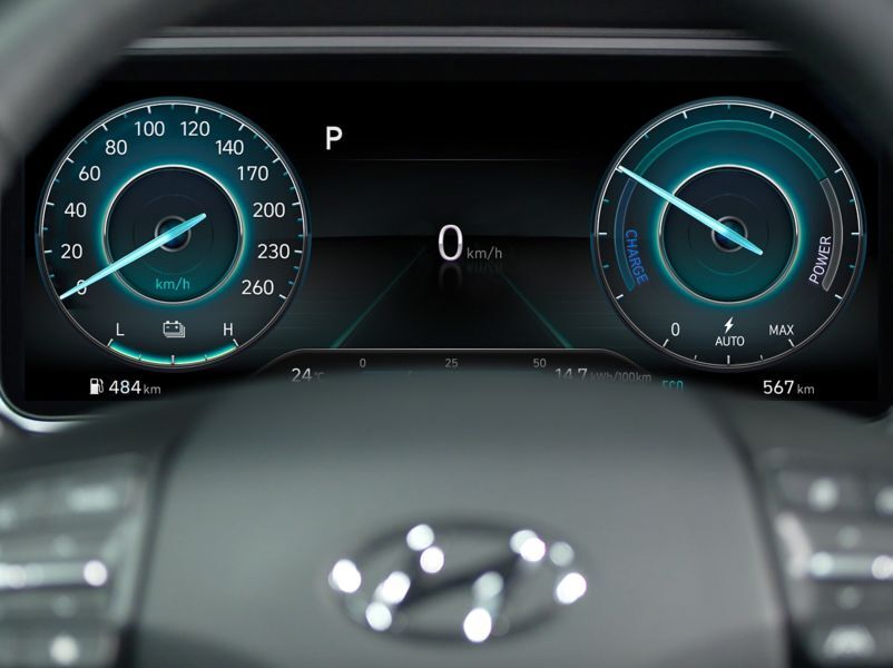 Yeni KONA Elektrik 'in Eco modundaki 10,25 inç akıllı gösterge paneli.