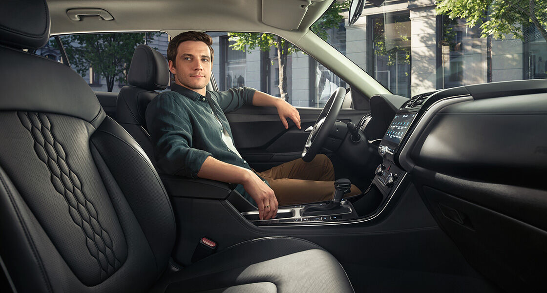 NEW CRETA interior main