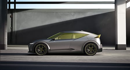 소형 전기차 콘셉트 충전 모습