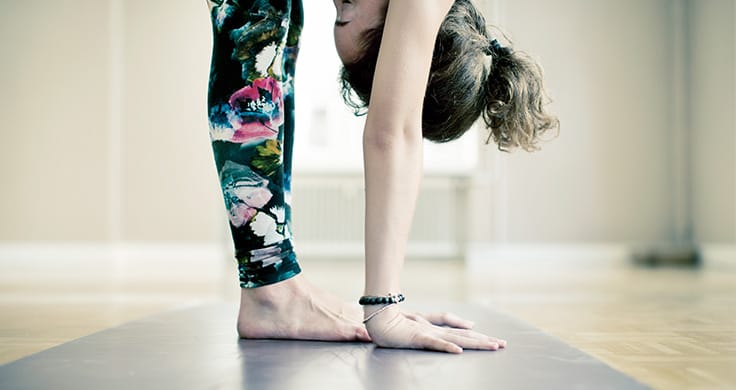 Stretch a woman