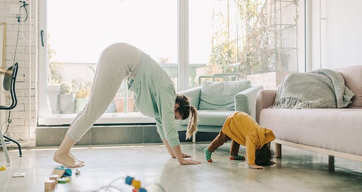 Stretch mom and kids