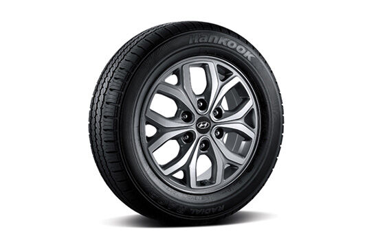 17″ alloy wheels