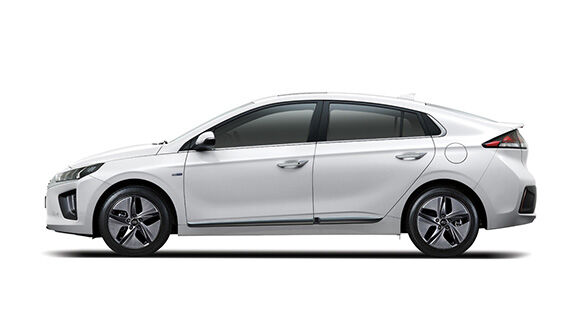 IONIQ Hybrid Highlights  Eco Cars - Hyundai Worldwide