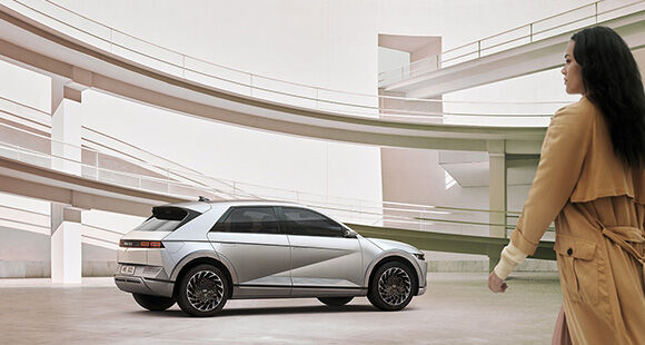 ioniq gqllery 01