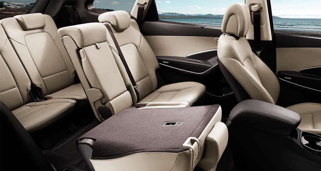 Grand Santa Fe Highlights Suv Hyundai Worldwide Interior View Of Seven Seats With Right Back Seat Folded