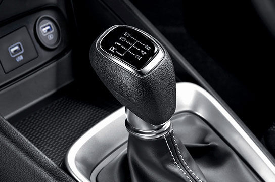 6-Speed manual transmission