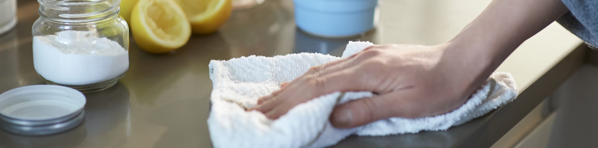 Clean kitchen