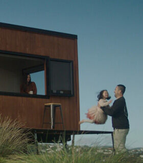 Hyundai x CNN - Enjoying life on the road with the Collier family