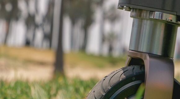Can you e-scooter in a skate park?