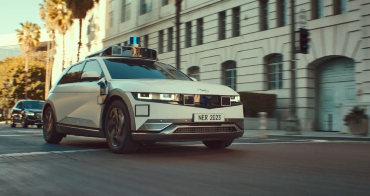 Inspired by Humans: Introducing the IONIQ 5-based Robotaxi