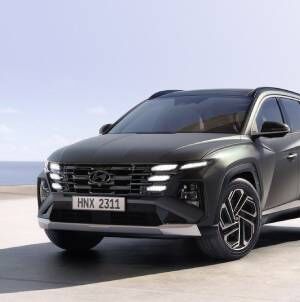 2025 Hyundai Tucson Previewed with Design Tweaks, Buttons Inside