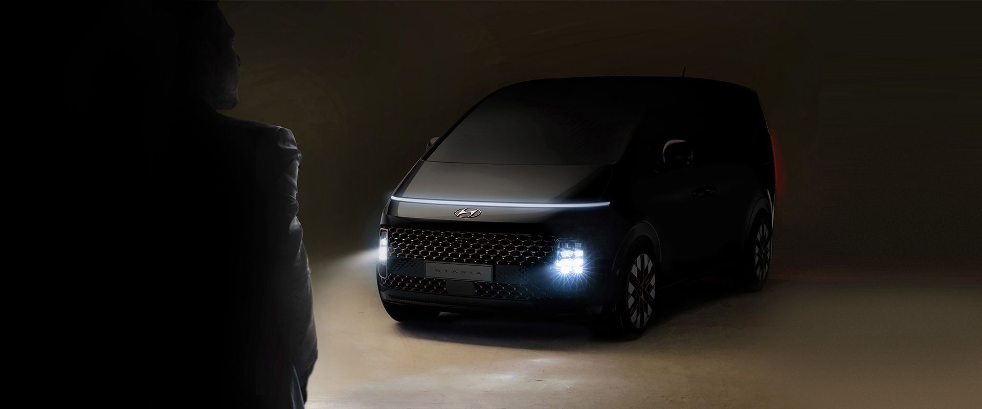 Hyundai Motor Offers First Peek at STARIA, New MPV with Premium and Futuristic Design