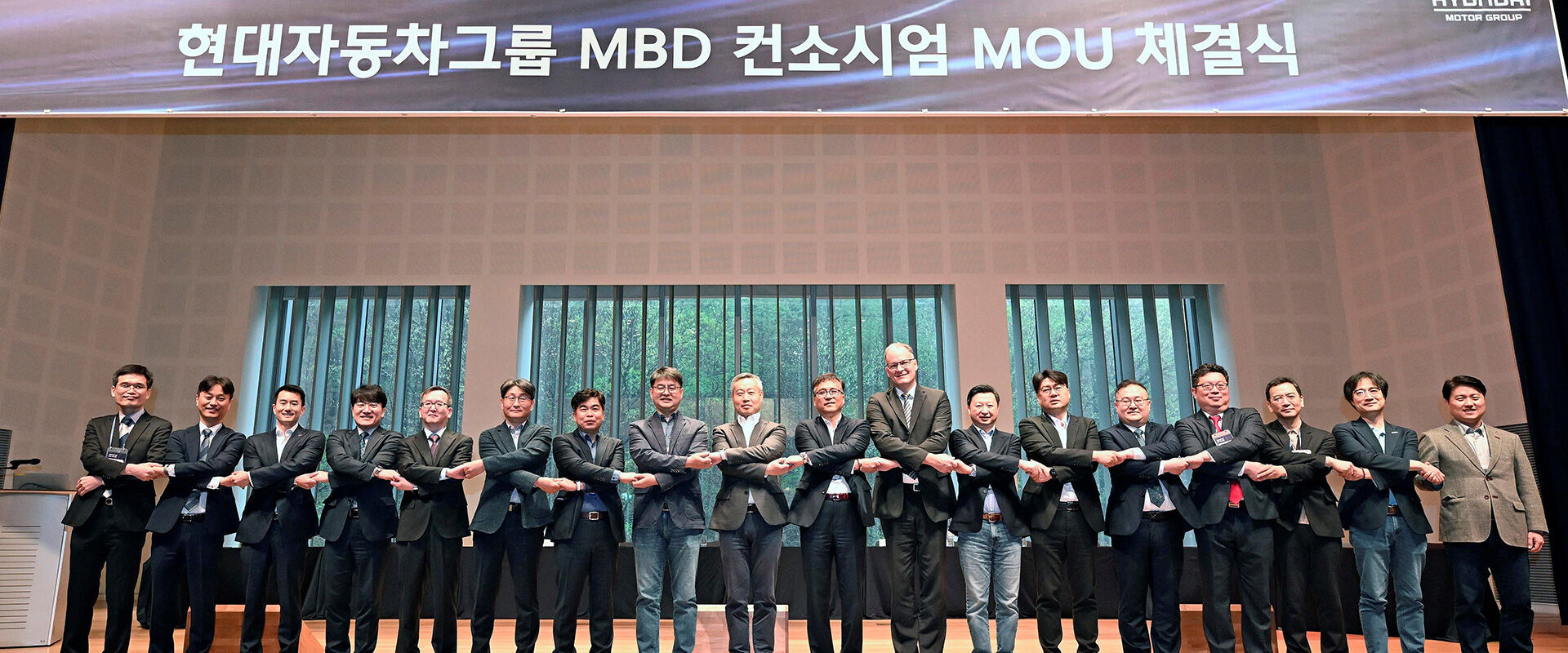 Hyundai Motor and Kia Accelerate SDV Transition through Collaboration with Industry Leaders