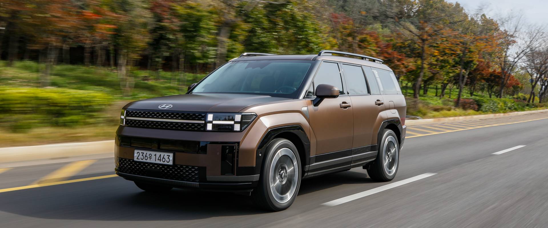 The all-new SANTA FE Lauded for Outstanding Performance, Comfort and Features