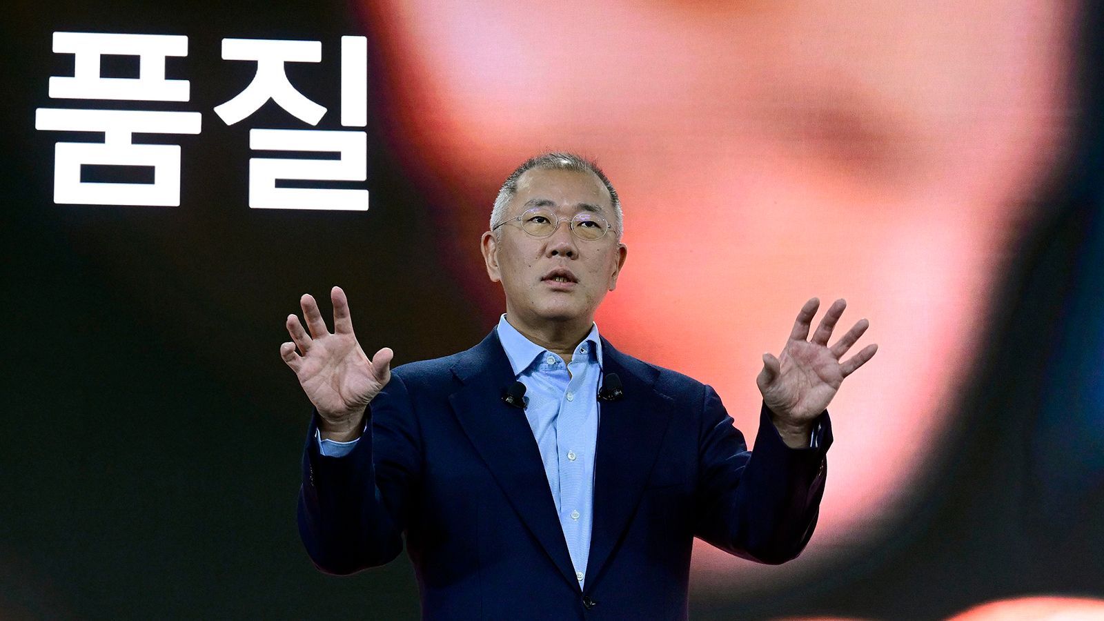 Hyundai Motor Group Executive Chair Euisun Chung addresses the New Year's Message