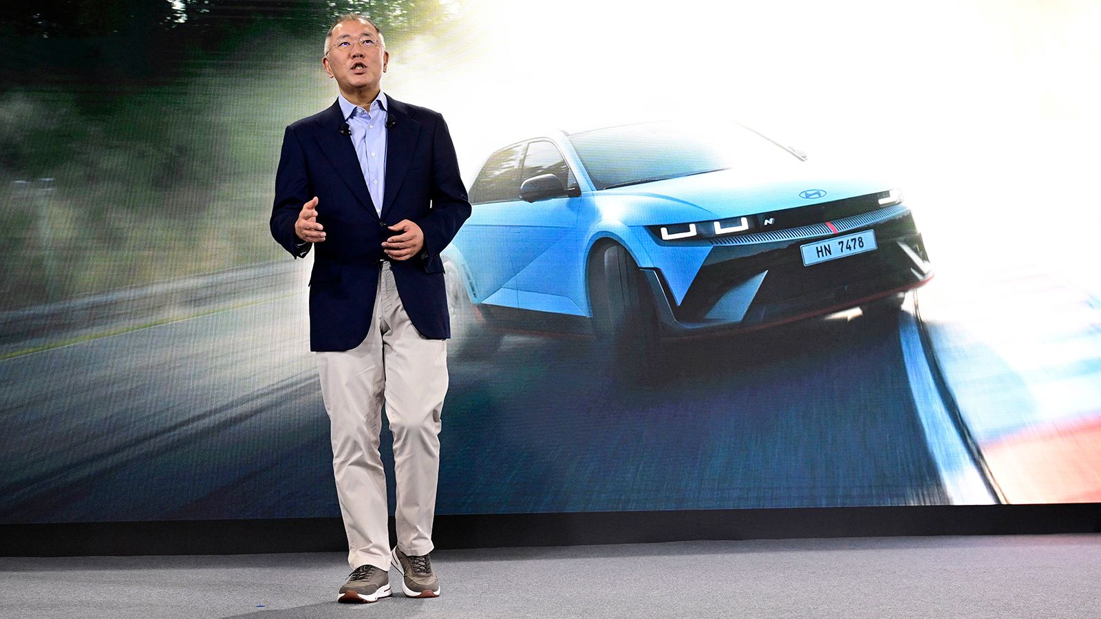 Hyundai Motor Group Executive Chair Euisun Chung addresses the New Year's Message