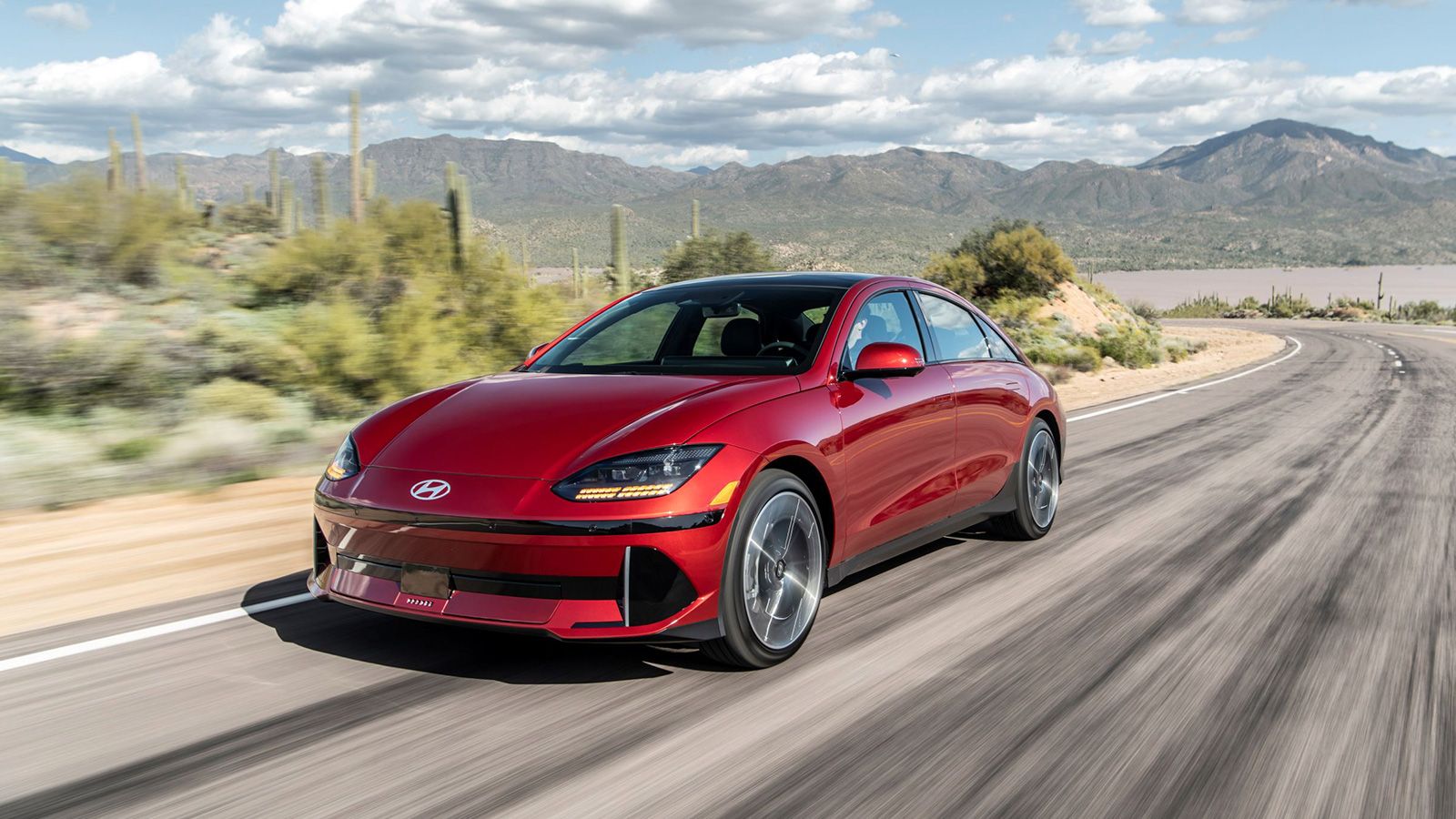 Hyundai Motor Group Earns Most Combined IIHS TOP SAFETY PICK+ and TOP SAFETY PICK Awards