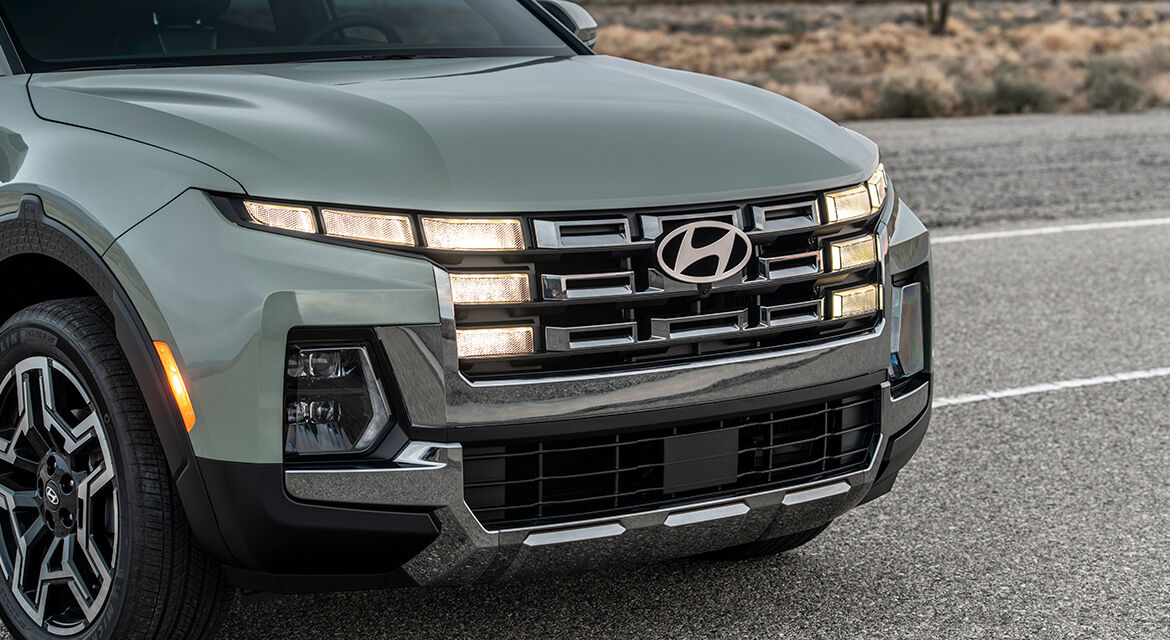 Enhanced Hyundai 2025 Santa Cruz Makes World Debut at the New York