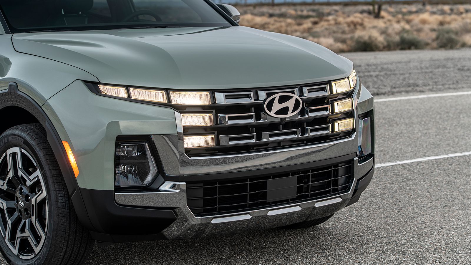 (Image 6) Enhanced Hyundai 2027 Santa Cruz Makes World Debut at the New York International Auto Show